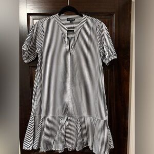 J. Crew XS Navy and White Striped Blouse (Barley Worn)